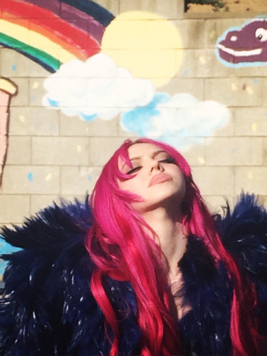 adelaacervo's tweet photo. ADÉLA celebra o sucesso de “PRIMA” seu novo álbum em seu perfil no Instagram: https://t.co/yhKH66X2g7