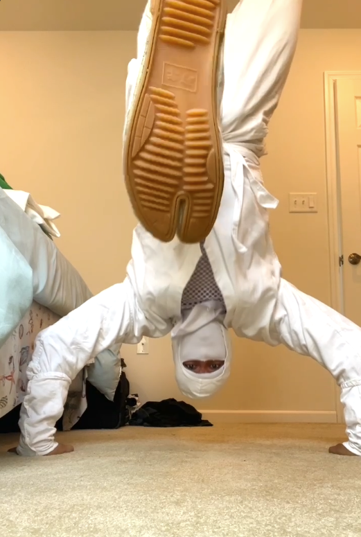MexiNinjaBoi's tweet photo. (SET 2)
-
Upcoming NEW;
"Kuro's White Ninja Tabi Boots Showoff Session" Video
-
The Ninja showing off his TABI BOOTS / NINJA SHOES and his alternative motives. ππ³οΈβπ
-
#ninja #martialarts #martialart #tabi #ninjaboots #tabiboot #ninjashoes #martialartlifestyle #flexibility #kick #kicking #highkick #mexicano #gayman #whiteninja