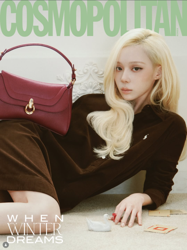 busandepart's tweet photo. 🌟新商品情報🌟

COSMOPOLITAN 2026年10月号
表紙：AESPA WINTER 3種
日本語和訳つき

予約：https://t.co/Ay04oSEz5f

에스파 윈터 https://t.co/owiukllTmt