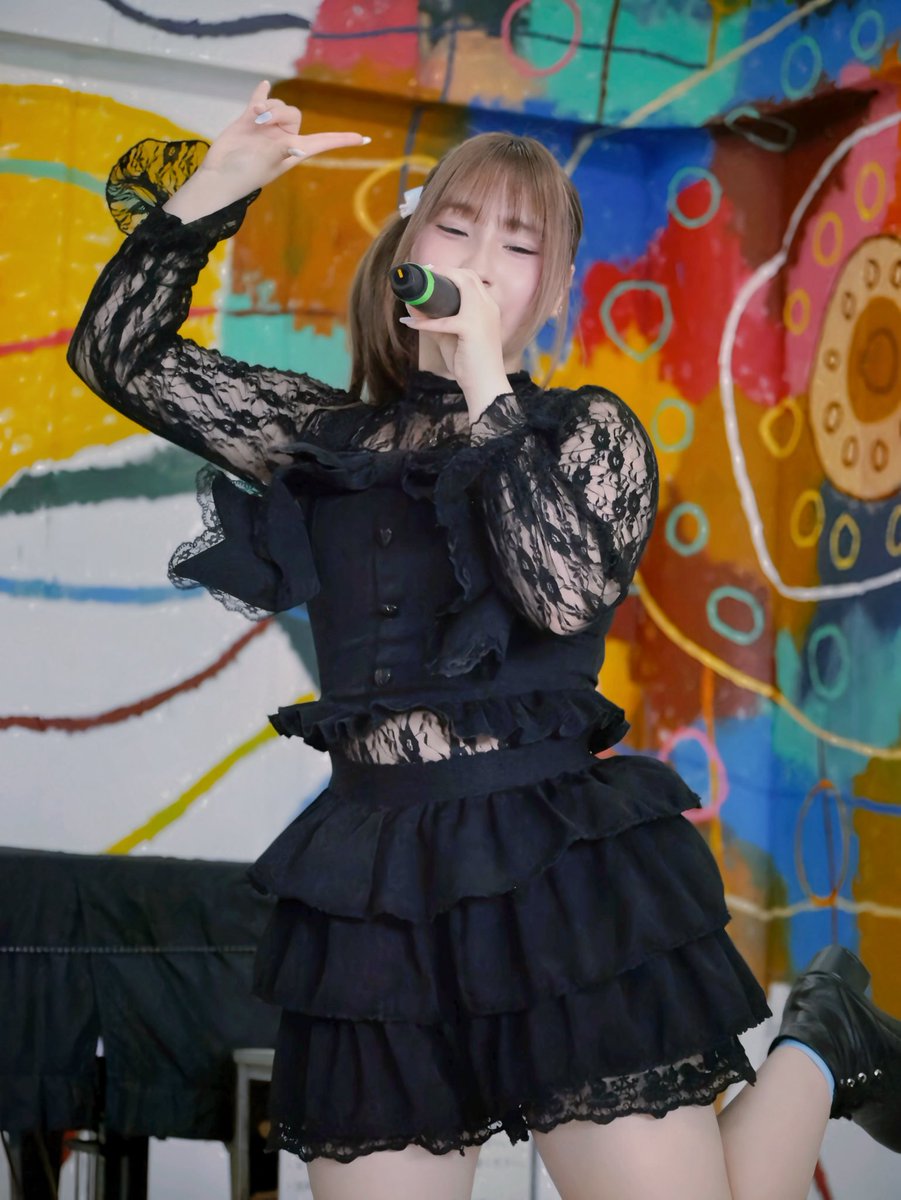 FumiWota_photo's tweet photo. 9/13（日）推し事
『CAN BE PLAYED』
うみまち商店街
高松市中央卸売市場アートスペース
グループ名:ドルエコ
天星星結さん

#dolceecho 
#ドルエコ
#ファインダー越しの私の世界
#キリトリセカイ https://t.co/7Ex4tRMpkN