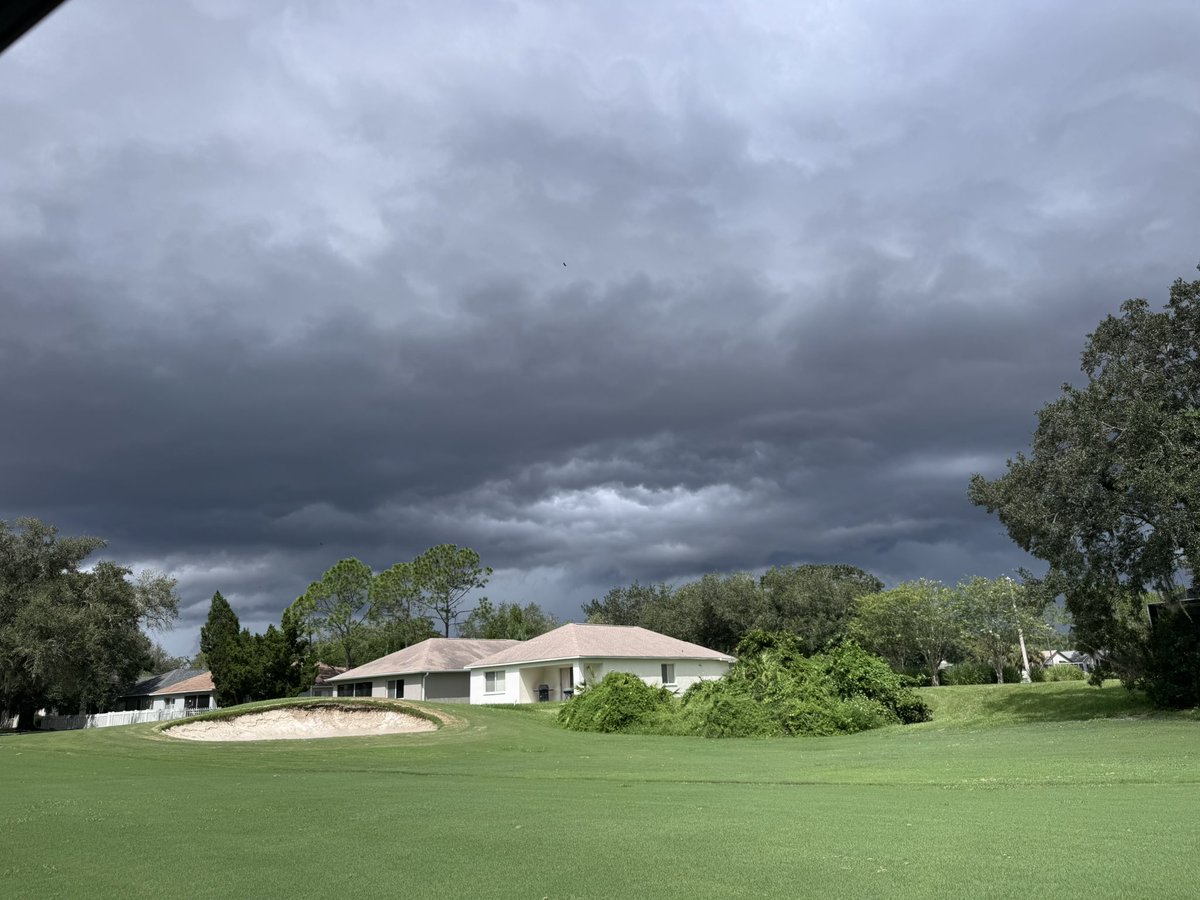 KevinPetschow's tweet photo. Teed it high &amp; let it fly today in Viper Golf Club on a hot September Sunday filled with lots of sun &amp; clouds at @HeritageIslesFL in the @CityofTampa. ☀️🌞🌅⛅️🌤️🌥️⛅️
#TeeItHigh | #LetItFly | #SFT 🆙 🔝 👁️ https://t.co/O1MW2fxhEl