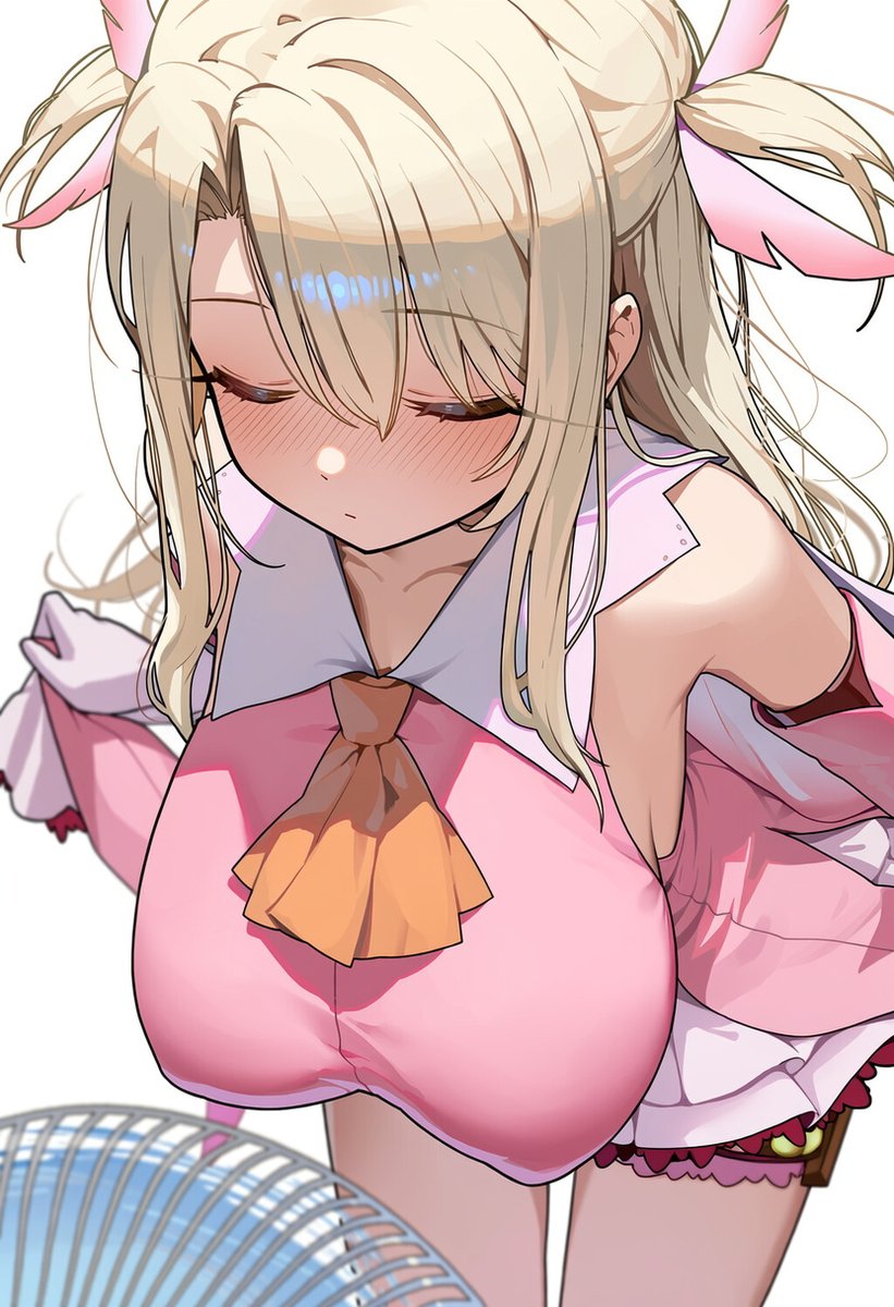 TakoTama02's tweet photo. イリヤスフィール・フォン・アインツベルン                                                                                                                                                                                                                                                                                    SFW original anime-style art.