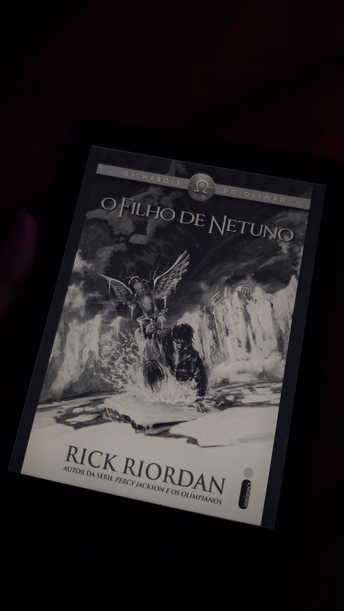 annaabeth9's tweet photo. dito isso, indo começar outro livro https://t.co/wrv8bsrHBC