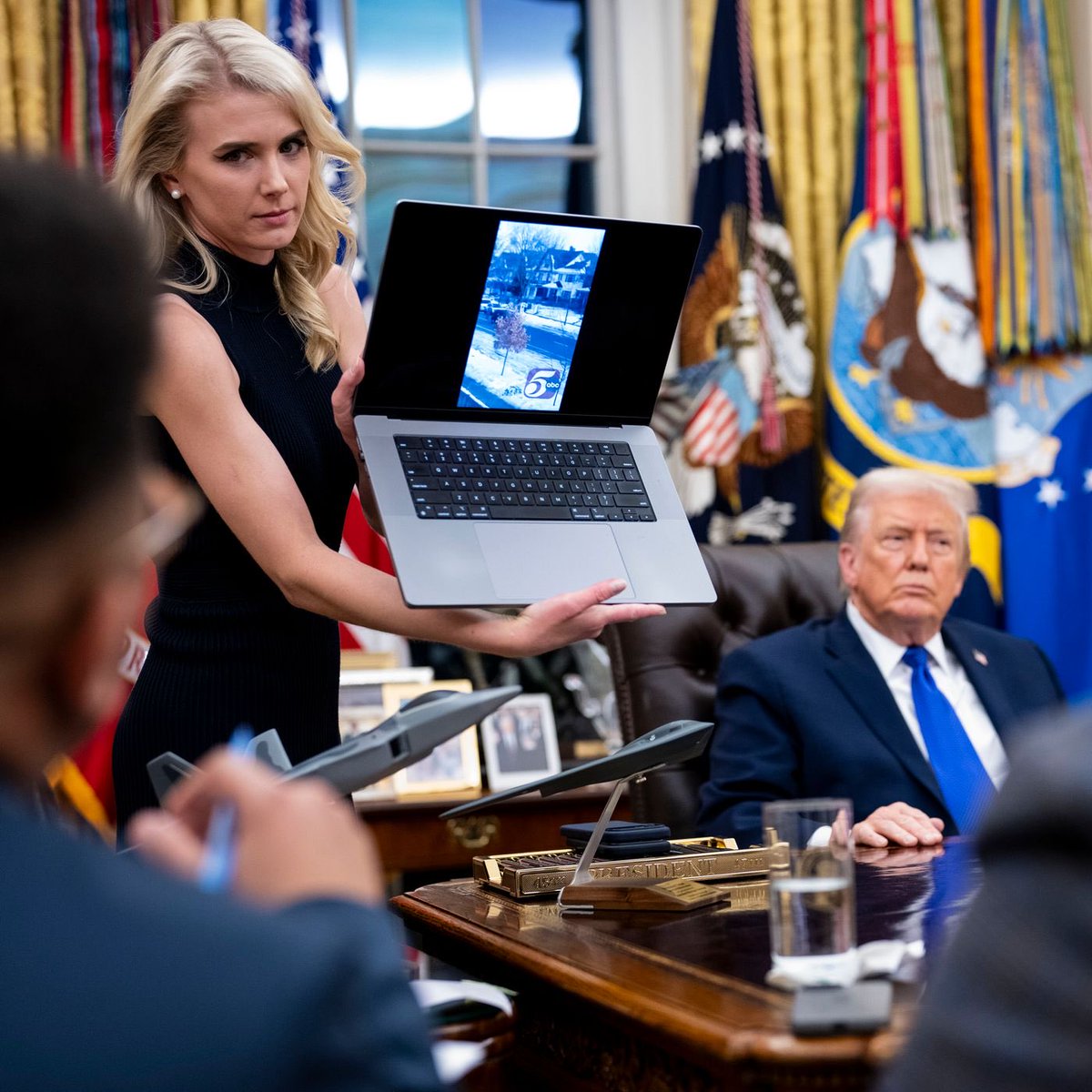 funder's tweet photo. Four Trump aides. Four different "Christmas gifts."

I laid them next to the federal pay chart.

What I found isn't a coincidence. It's arithmetic. And once you see it you can't unsee it. https://t.co/Q3yDsJUz0T https://t.co/izCLCQCDqf
