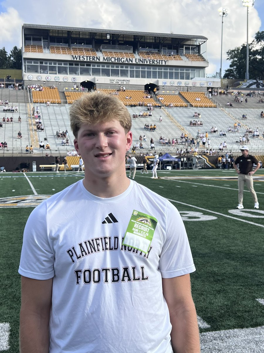 josh_mey08's tweet photo. Had a great visit at Western Michigan yesterday! Thanks to @CamAllenFB and @DSabock for the invite! https://t.co/eFio4JiDNY