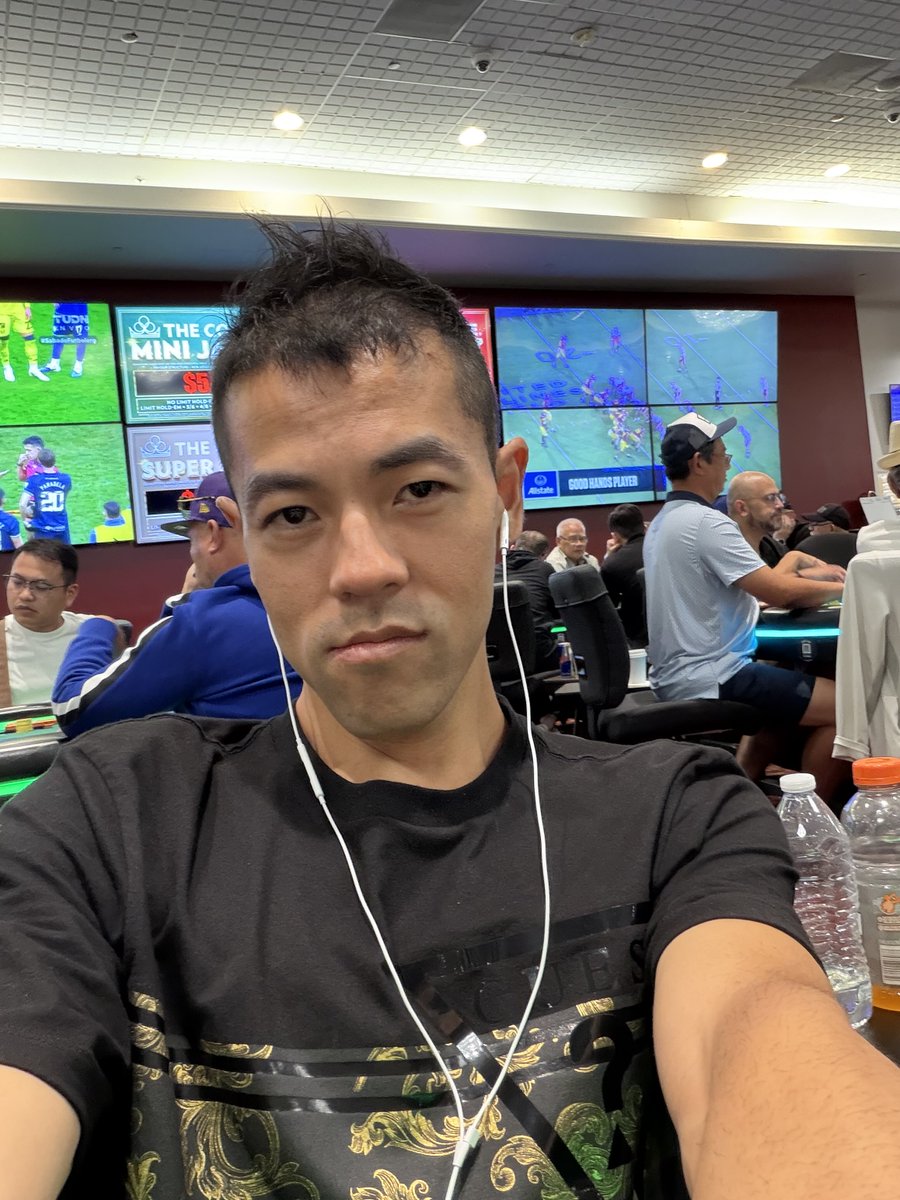 todd2k2's tweet photo. #selfietime #pokertime #single #casino #losangeles #commercecasino #win https://t.co/0il6tZxvHp