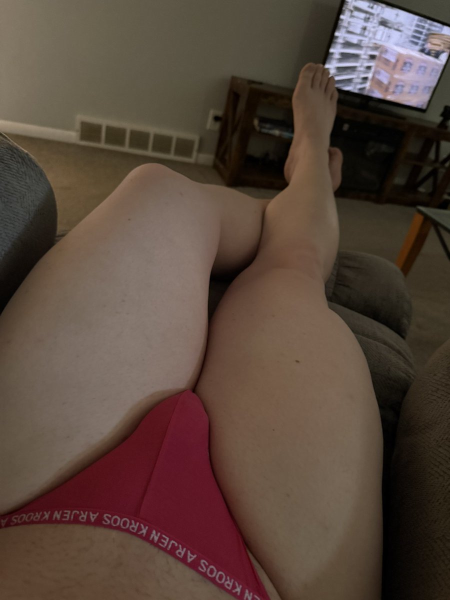 ky_musclesissy's tweet photo. @dailybriefsnyc https://t.co/m42xj85j7T
