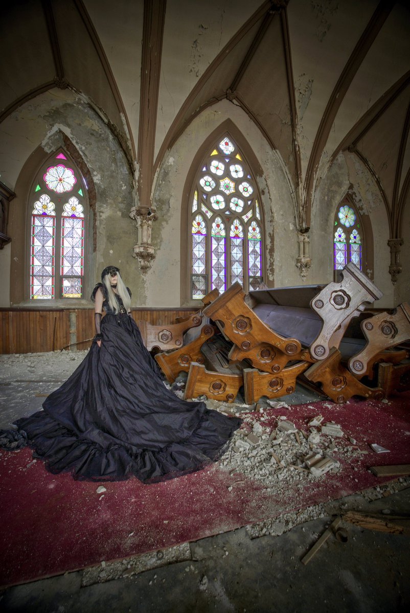 veiled_void's tweet photo. ✝️

Wearing @Selkie
Use code VEILED_VOID for a discount

https://t.co/z9qjXbdqDR

#abandoned
#church
#goth
#religion https://t.co/UusIEZLo4h