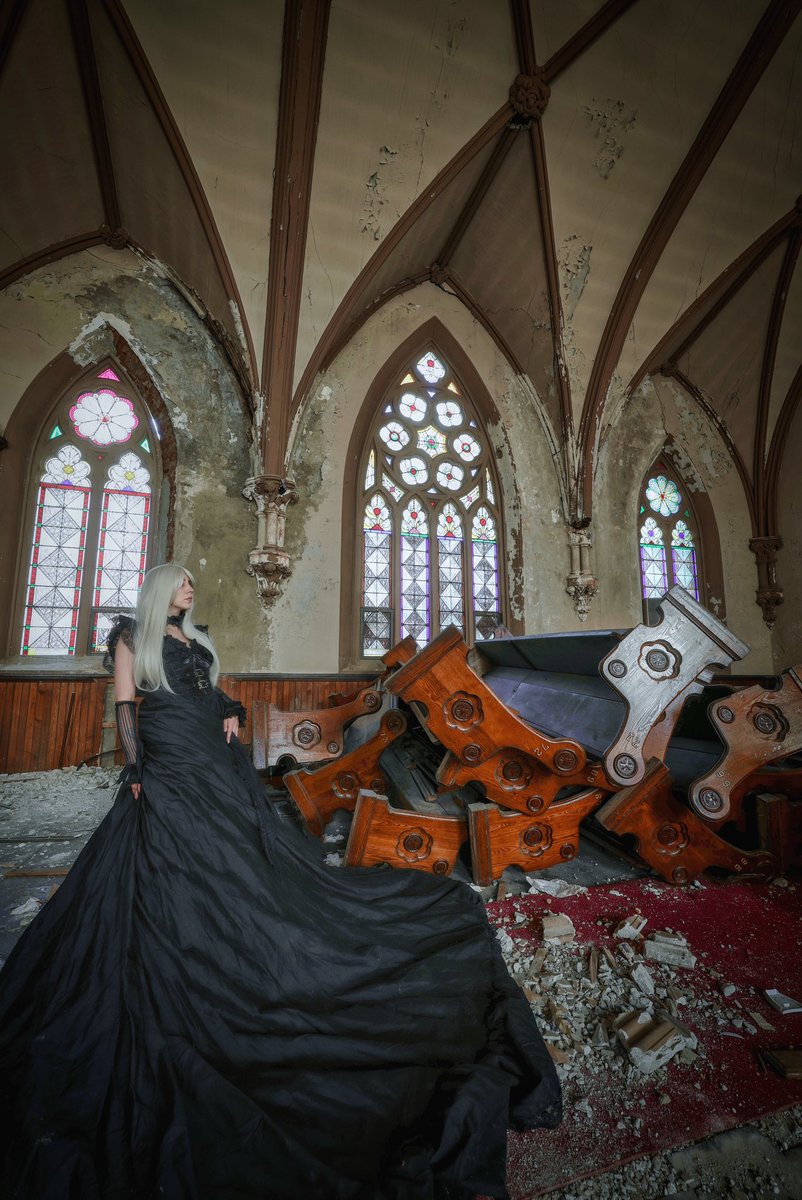 veiled_void's tweet photo. ✝️

Wearing @Selkie
Use code VEILED_VOID for a discount

https://t.co/z9qjXbdqDR

#abandoned
#church
#goth
#religion https://t.co/UusIEZLo4h
