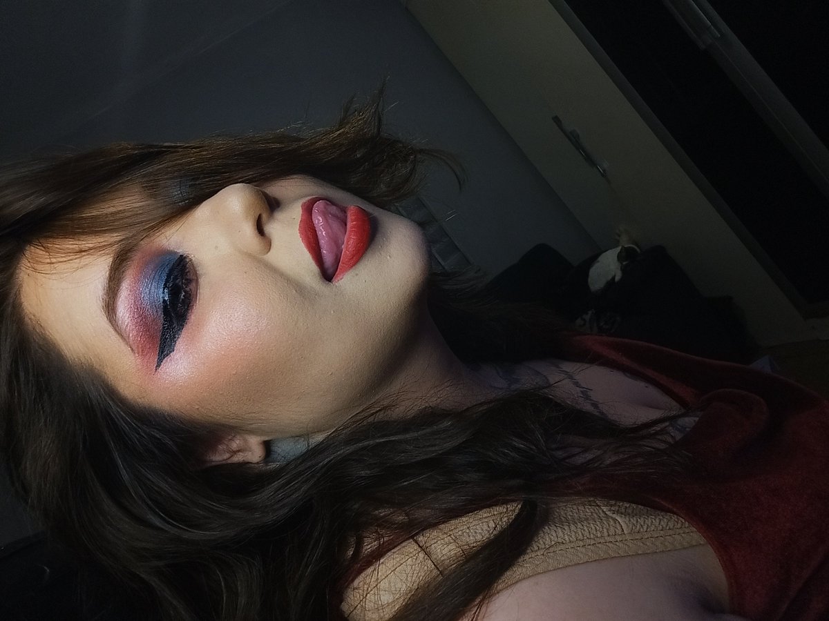 chiquebipolar's tweet photo. Bem gata pra você 😍 https://t.co/OSjbJW1A7l