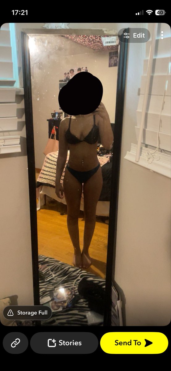 dyinginstxle's tweet photo. ive lost like 20lbs but theres not a difference at all 🫩🫩🫩 #edrtwt #edtwt #bodycheck #bc https://t.co/t8uo7uKFJM