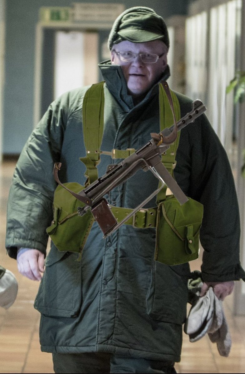 subaltern4life's tweet photo. Det sista du ser innan du blir centralt placerad på nya infanteriregementet i Skinnskatteberg. https://t.co/zvTaOi2pcL