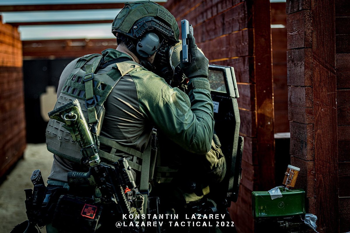TheGreyPatriot_'s tweet photo. ๐ท๐บ More pictures from recent competition shooting of undisclosed Moscow SOBR unit.
#Russia #Russian #Russians #Today #Military #Army #Police #Security #Rosgvardia #Cops #SOBR #Tactical #Training #Sniper https://t.co/IBaFUk6Rmd