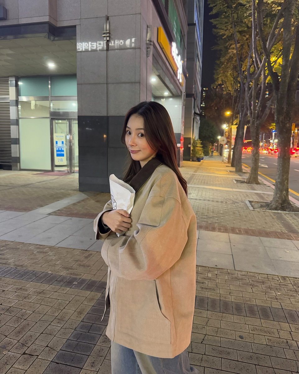 Melendinho10's tweet photo. ダイエットは明日から本気出す！…たぶんね。 💭
PSByJ https://t.co/kqhNEQOT2D