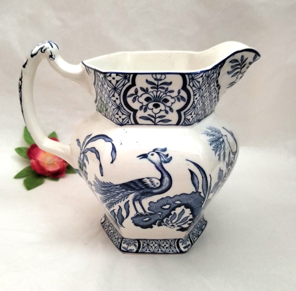 Evie_Hourglass's tweet photo. Wood & Sons Water #Pitcher Yuan Pttn Vintage Birds, Plants 6.25" on #Mercari https://t.co/KUdCCnb1dy #Collectible #dining #kitchendecor #decor #giftforher #giftforhim #giftidea #shopsmall #vintage #vintagefinds #giftsforher #gifts #giftsforhim #ceramic #dinnerware #England #gift https://t.co/emtWB2RUrg