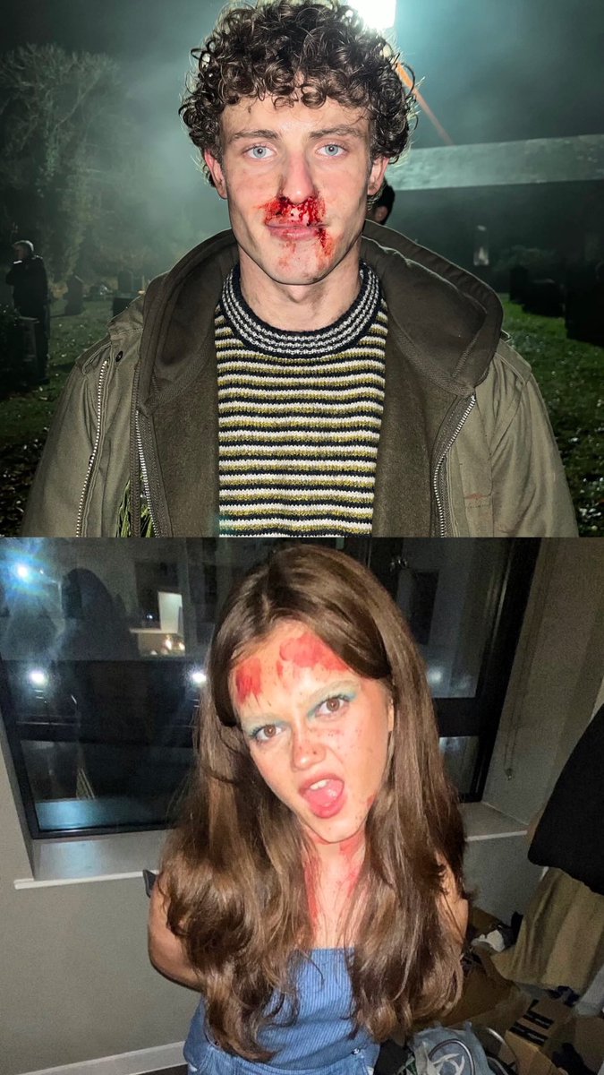 aishkvx's tweet photo. his view vs her view show johnnyshan version https://t.co/FHpk5ymlCs
