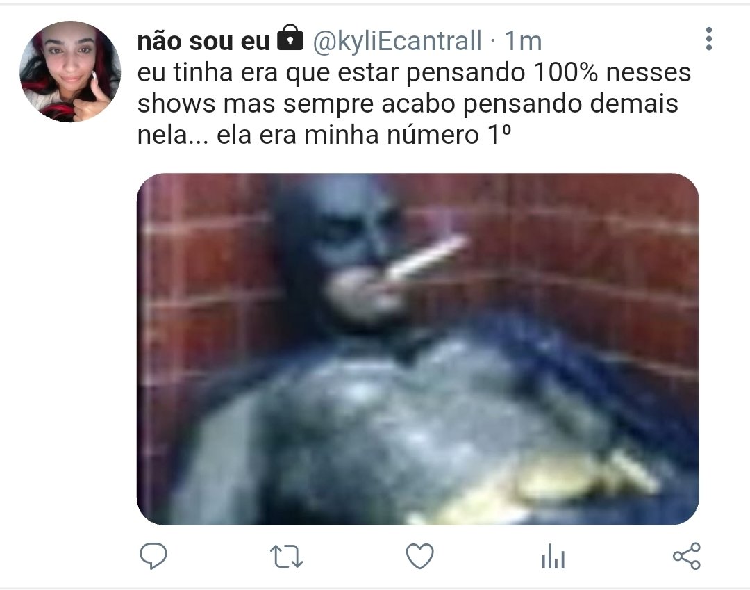 joMmyers's tweet photo. My number one • Kylia au

Kylie esta em sua primeira turnê solo e acha que tem tudo que precisa mesmo sabendo que falta algo ali ou melhor alguém. 

Ou

Malia contra tudo que vinha fazendo se afastando, vai ao show de Kylie disfarçada e acabam tirando uma foto dela. https://t.co/c194KEoWDh