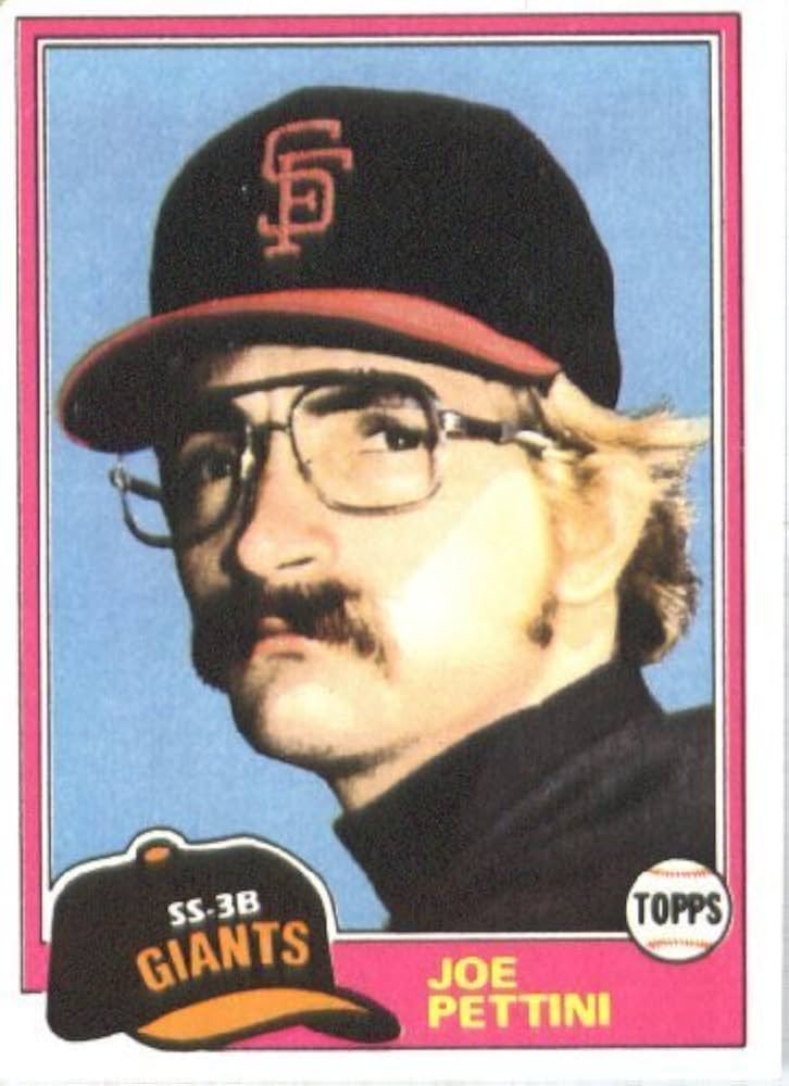 IlliniCy's tweet photo. @AugieNash Never realized til now it was this guy … I remember that card and thinking “yikes” as an eight year old. https://t.co/JfsUw82X2j