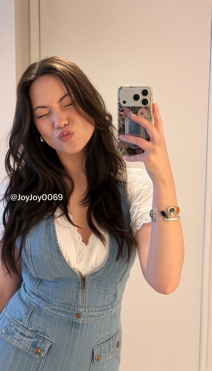 JoyJoy0069's tweet photo. pouty pt.31 https://t.co/JoXCie7qjo