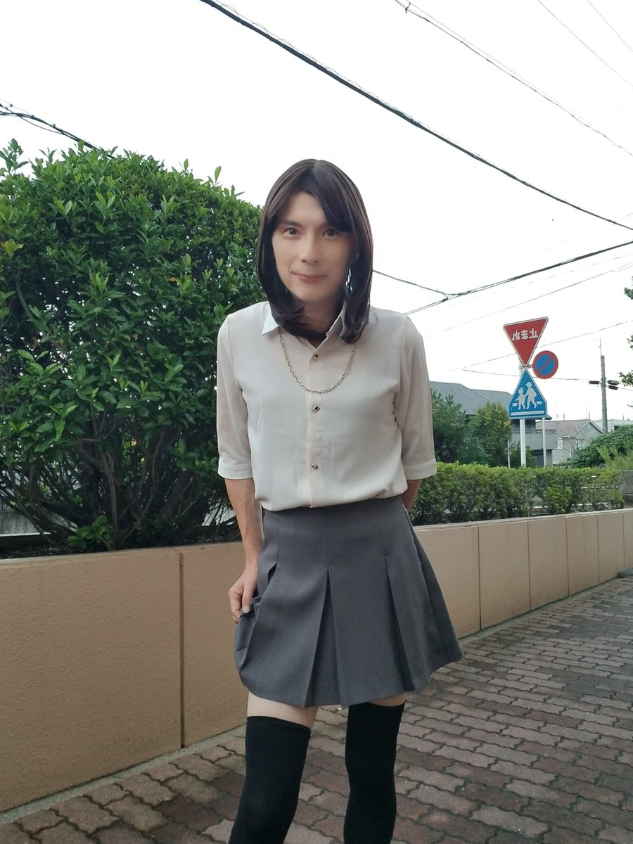 cdmaki_5511's tweet photo. おはようございます⛅
もうすぐシルバーウィーク連休🩵
今週もお仕事頑張らなくっちゃ💪
行ってきま～す🥰 https://t.co/Mqo5GW1H8I