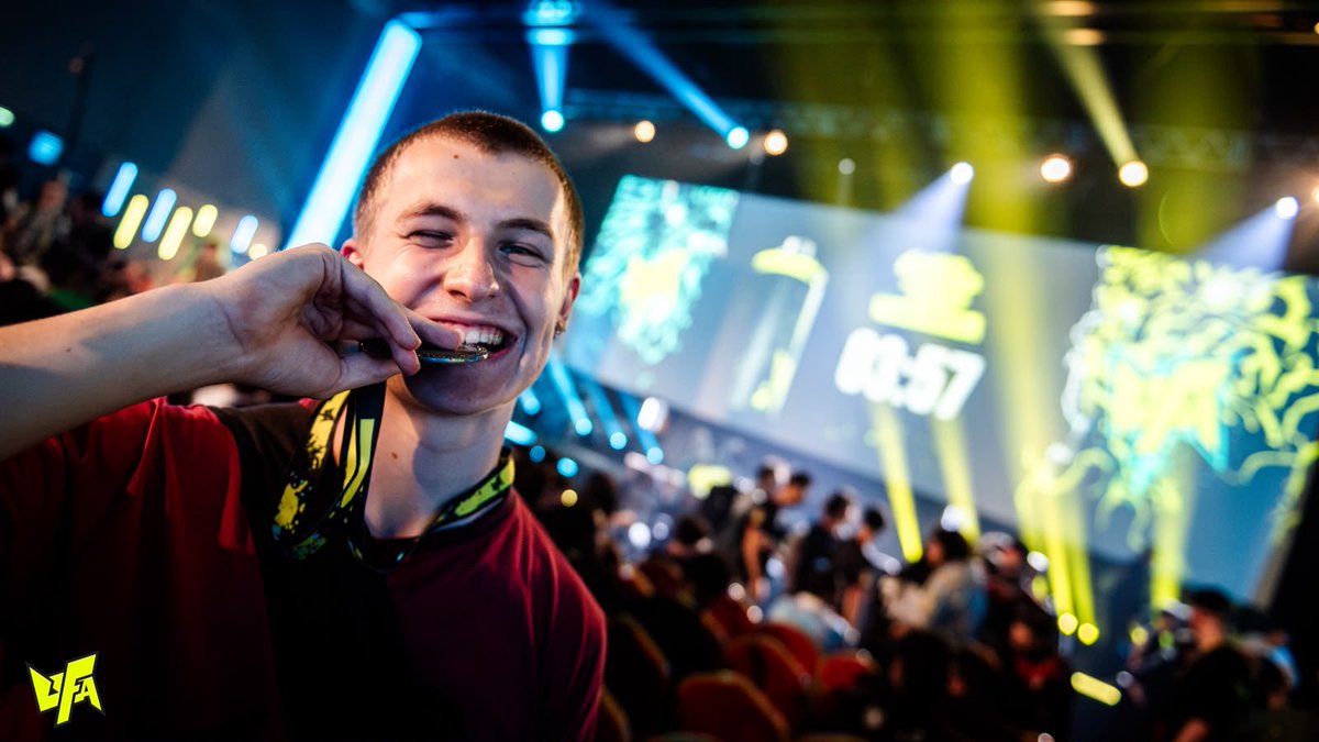 Kiddo_SSBU's tweet photo. 4th/492 at UFA 2026, beating Kirb0, Tarik, Flow, Bigboss, Naetoru and MkLeo ! It was a great week end, always knew i could pull it off and it was @eko_smash’s decisive advice that pushed me over the edge ! Thank you to everyone that cheered for me I love you all 🥹🥹! #FreeAgent https://t.co/LnVNL56Q7R