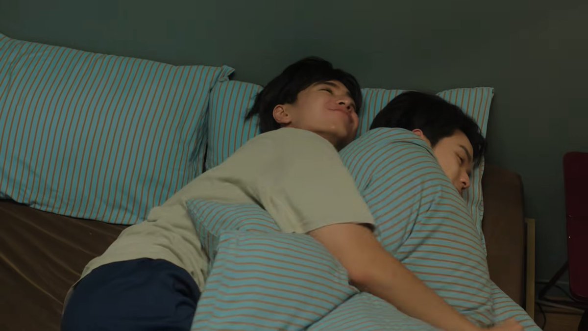 youaremyquest_'s tweet photo. OMG NEXT WEEK WE HAVE:
✅BAY WEARING SUN'S T-SHIRT
✅SLEEPOVER!!!!
✅SUN'S FAMILY ADOPTING BAY AAAAAAAAAAAAAA
😭😭😭😭😭😭😭💕💕💕💕💕

#MatchPointSeriesEP8 https://t.co/FRBtDrKj7M