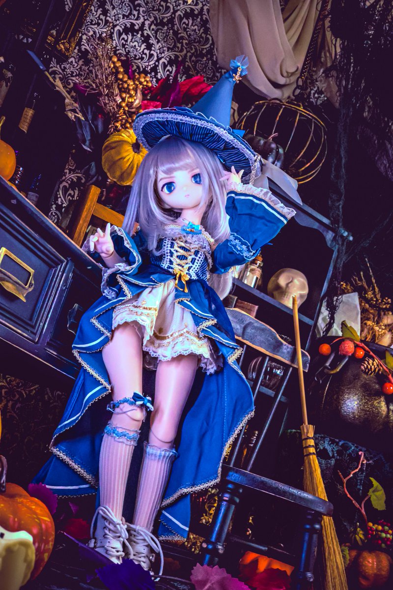 mosofujiko_act0's tweet photo. 🧹『おはようございます。月曜日です。休みの全行程は終了しておりますので、速やかに始動モードへと切り替えてください。​それでは、行ってらっしゃいませ。本日もご無事で。』
#マリゾー　#おはドル https://t.co/Vk72cMnmJz