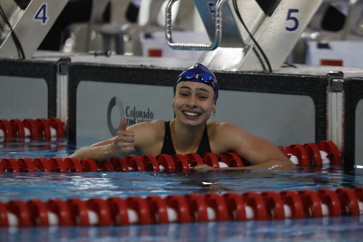 pbenitezuy's tweet photo. #natación 🏊
Uruguay carajoooooo.
Angelina Solari es MEDALLA DE ORO 🥇al ganar los 100 metros libre de los #JuegosOdesur con un tiempo de 55.41, destrozando su récord nacional
SOS UN ÁNGEL GURISAAA!!! https://t.co/Z7gV2oAJil