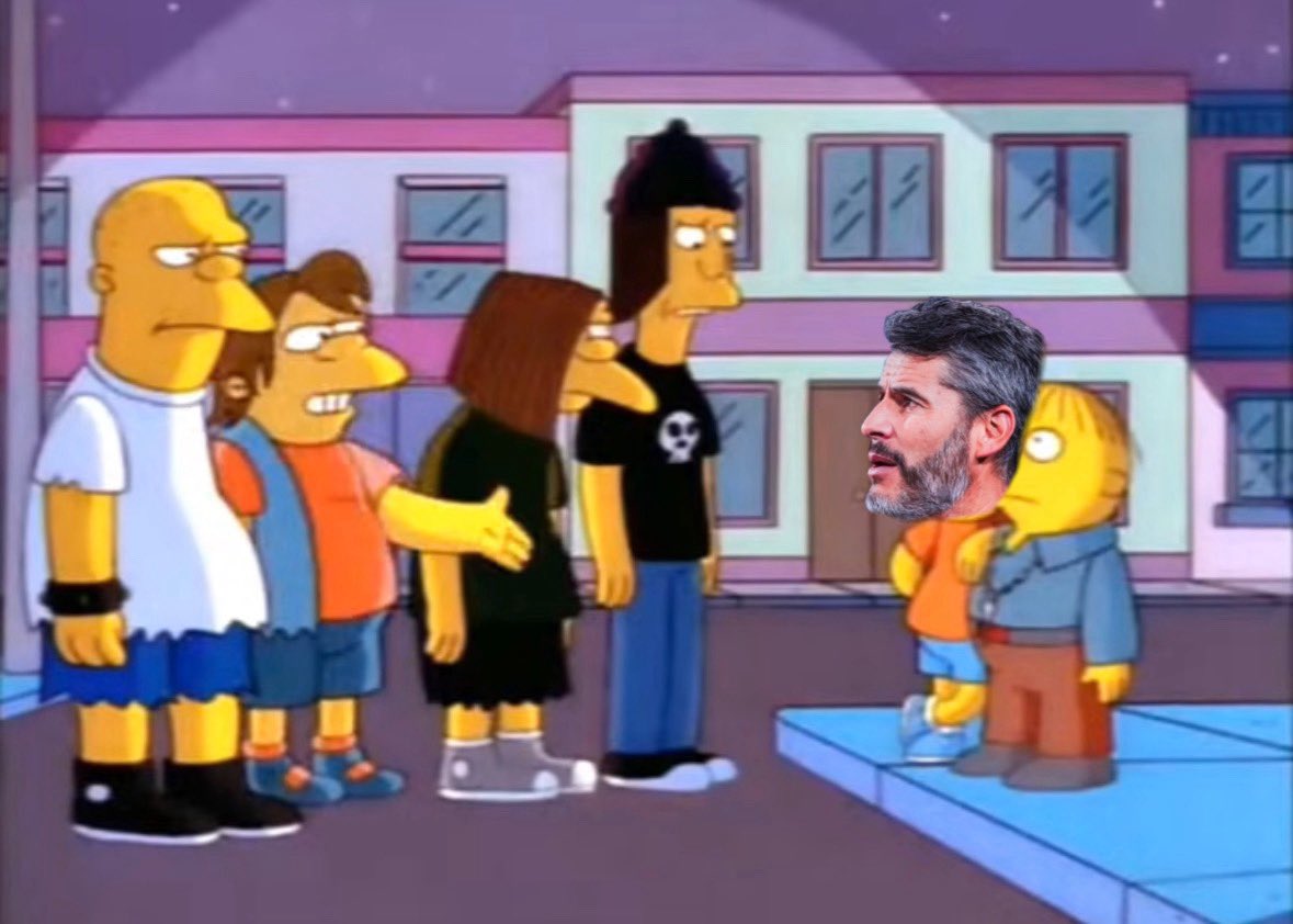 troglioneta's tweet photo. No te ubico Pata a veces parece que eres raza y luego haces planteos de lameloide https://t.co/cecvzO3M8Y