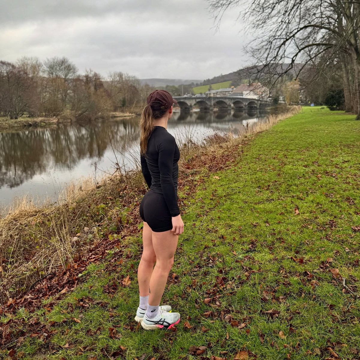 chechobrito's tweet photo. New Year’s Day parkrun done. Day 1 of Gymshark66 starts now. Starting the year as I mean to go—here’s to smashing new goals. https://t.co/kzs1QeDPyx