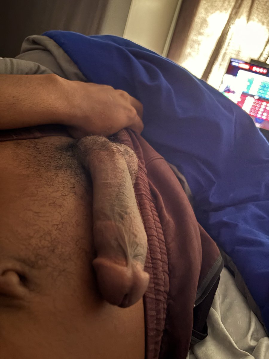 BBCPurp's tweet photo. Tryna go deep in a girl’s throat  #pensacola #850freaks #pensacolafreaks https://t.co/1xdfiwTUw5