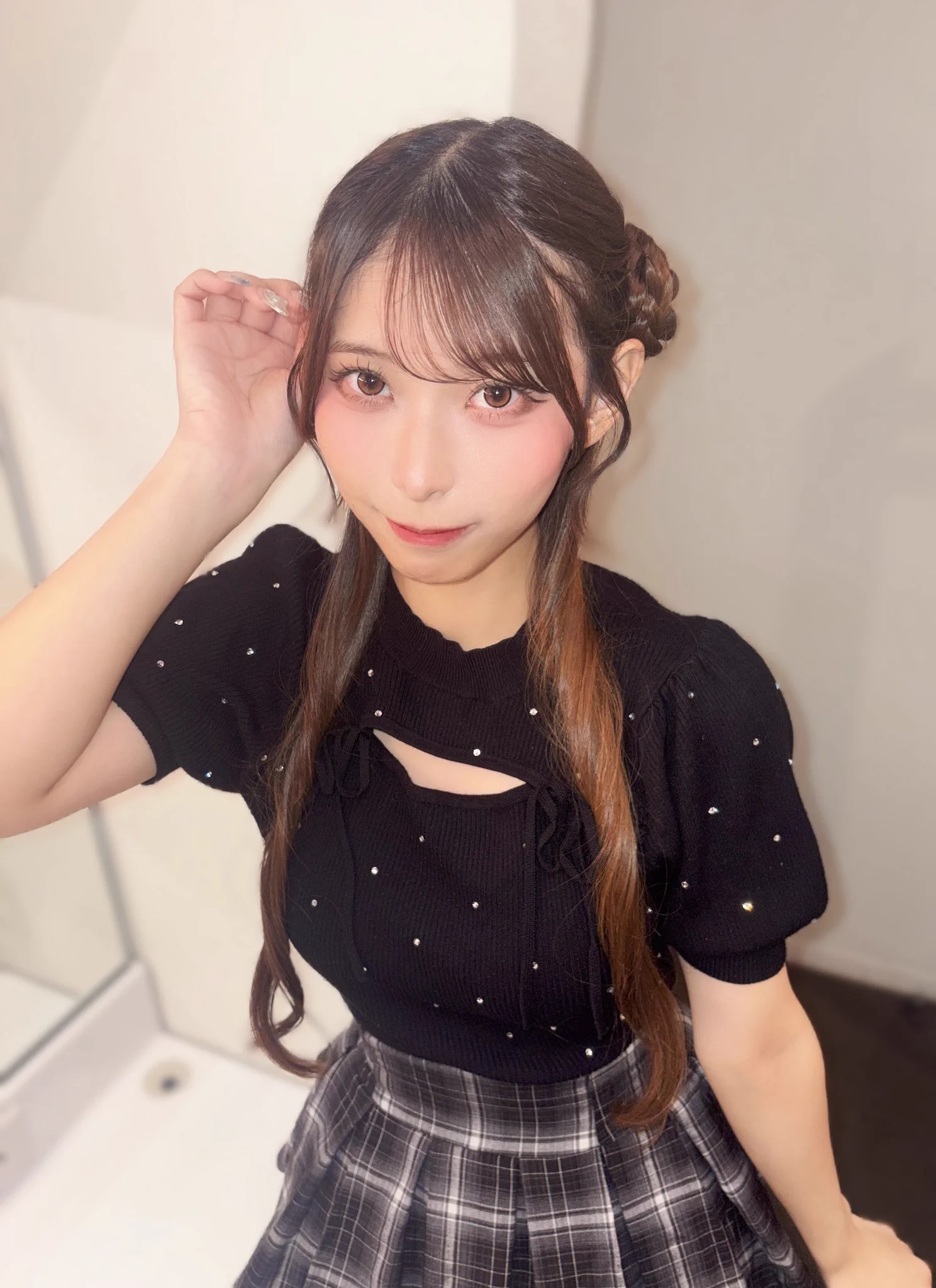 七瀬凛音【EcruRare】 (@EcruRare_Rinne) / X