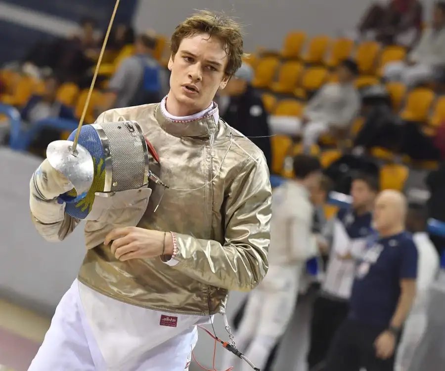 fedeebongiorno's tweet photo. 🤺 El argentino Pascual Di Tella ganó la medalla de oro en sable masculino de los Juegos Suramericanos 2026, la primera para nuestro país

Venció al venezolano Eliecer Romero y se convierte el primer esgrimista argentino desde 1990 en lograrlo https://t.co/2NaSz0fHyk