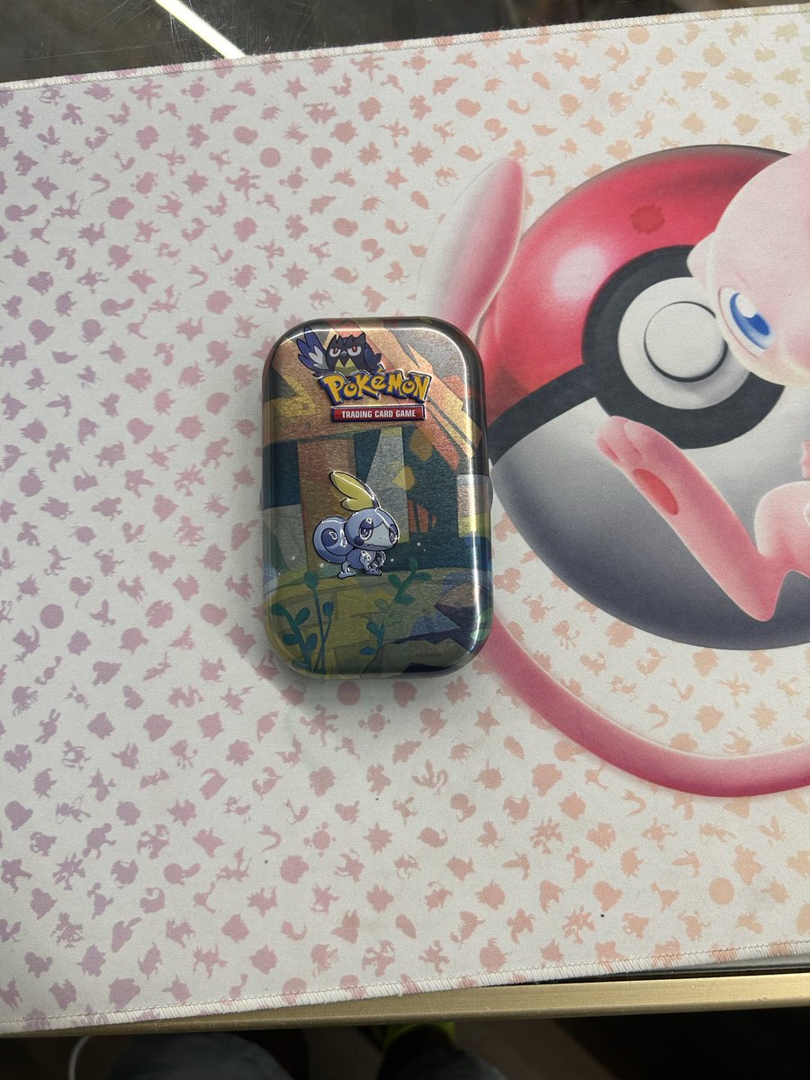 Dantheman7513's tweet photo. Insane tin just walked in 😳 https://t.co/DLHjTN8Q3J