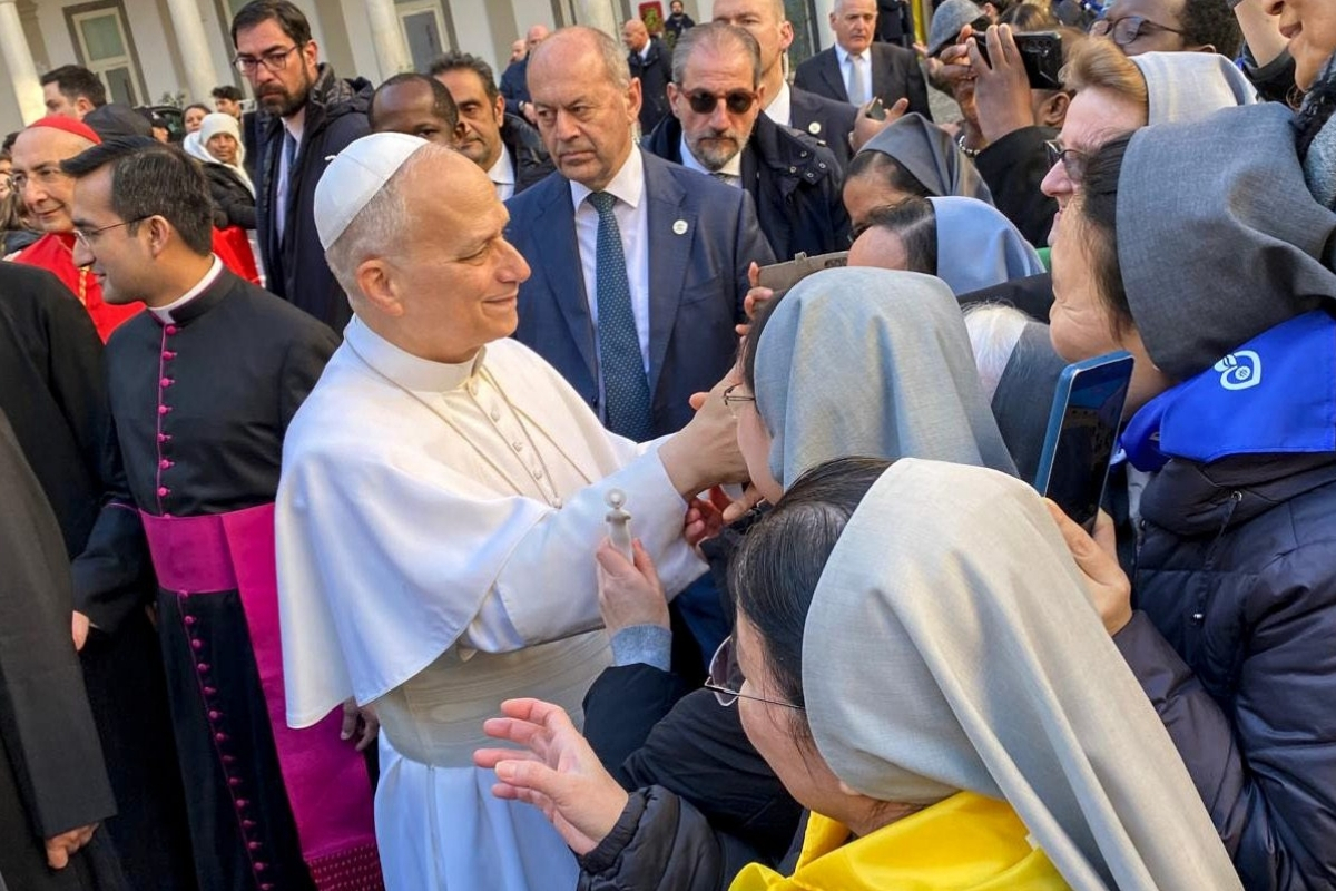 Cgfmanet_Org's tweet photo. #14settembre2026 Ricorre il 71° compleanno di #PapaLeoneXIV. L'augurio della Superiora generale dell'Istituto #FMA, Madre Chiara Cazzuola, accompagnato dalla preghiera di tutte le FMA del mondo. #IFMA 👉https://t.co/6xcF87ODVL https://t.co/gEUCnCwvN2