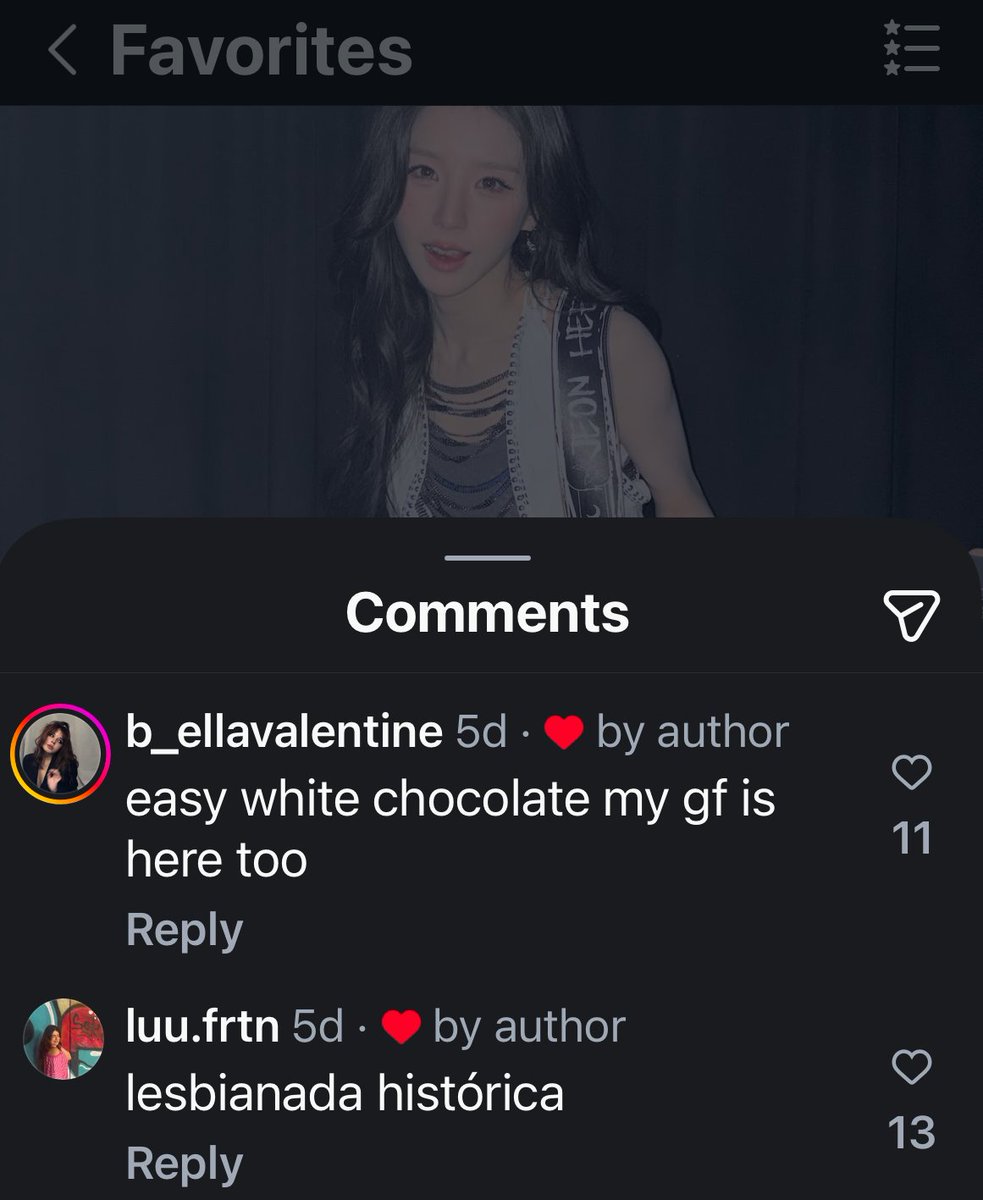 frogeyecircle's tweet photo. stop slandering heejin she always likes the funniest comments 😭😭 https://t.co/Sv1M3WXplI