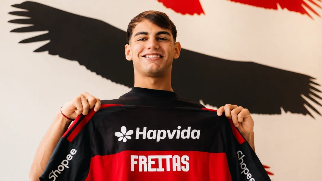 Fla100Qualidade's tweet photo. Entendi pq a Torcida do River ficou tão abalada com saída >DELE< https://t.co/yMeO8BY6Wm