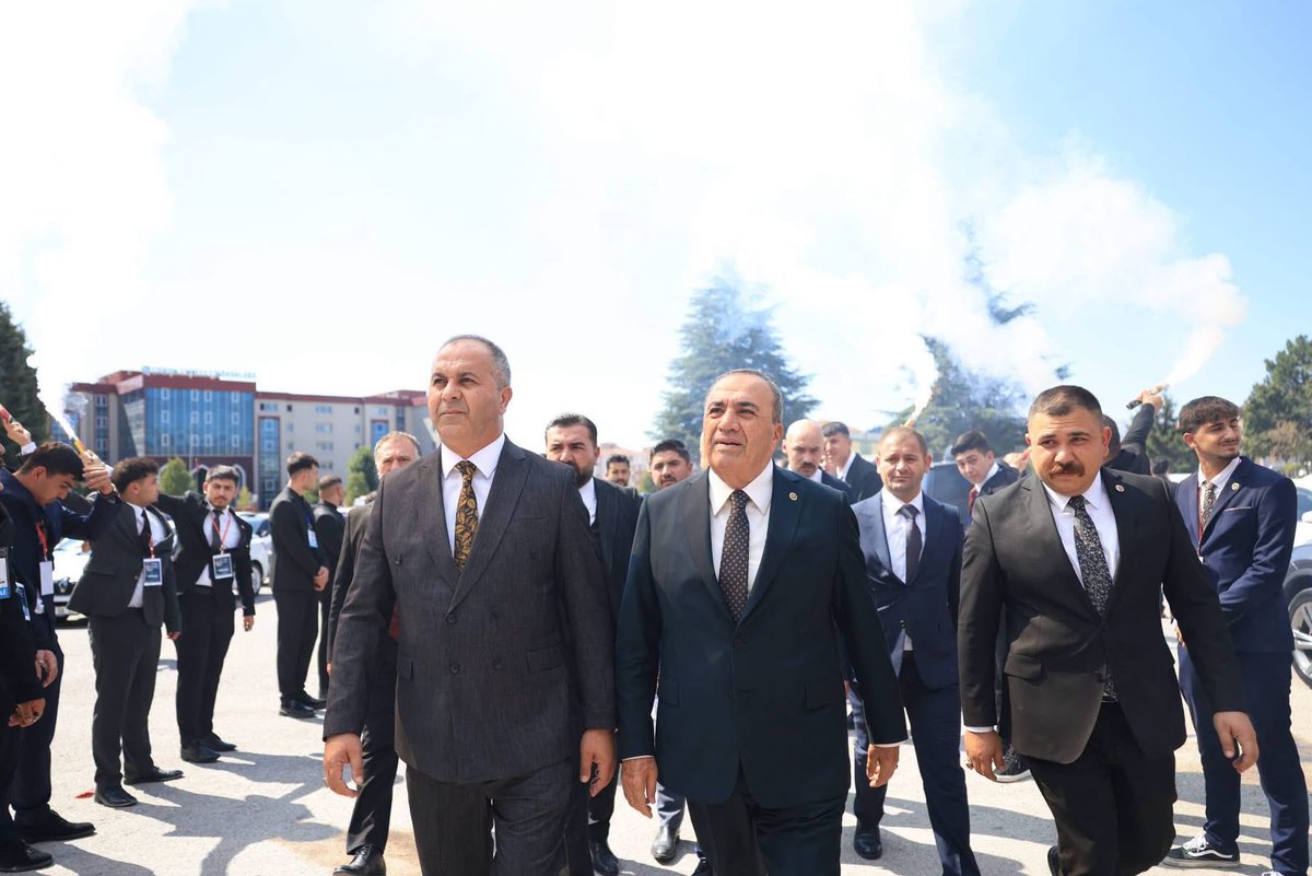 dalyan_abdullah's tweet photo. “Çorum, her daim Türk-İslam ruhunun itibarı olmuştur.”
— Liderimiz Sayın Devlet Bahçeli

Milliyetçi Hareket Partisi Çorum İl Başkanlığımızın 15. Olağan İl Kongresi’nin; davamıza, teşkilatımıza, Çorum’umuza ve aziz milletimize hayırlı ve uğurlu olmasını temenni ediyorum.

Kongremizde yeniden İl Başkanlığı görevine seçilen kıymetli Başkanım Sayın Mehmet İhsan Çıplak’ı ve Yönetim Kurulu Üyelerini tebrik ediyor, üstlendikleri bu kutlu görevde başarılar diliyorum.

Rabbim birlik ve beraberliğimizi daim, davamızı muzaffer eylesin.