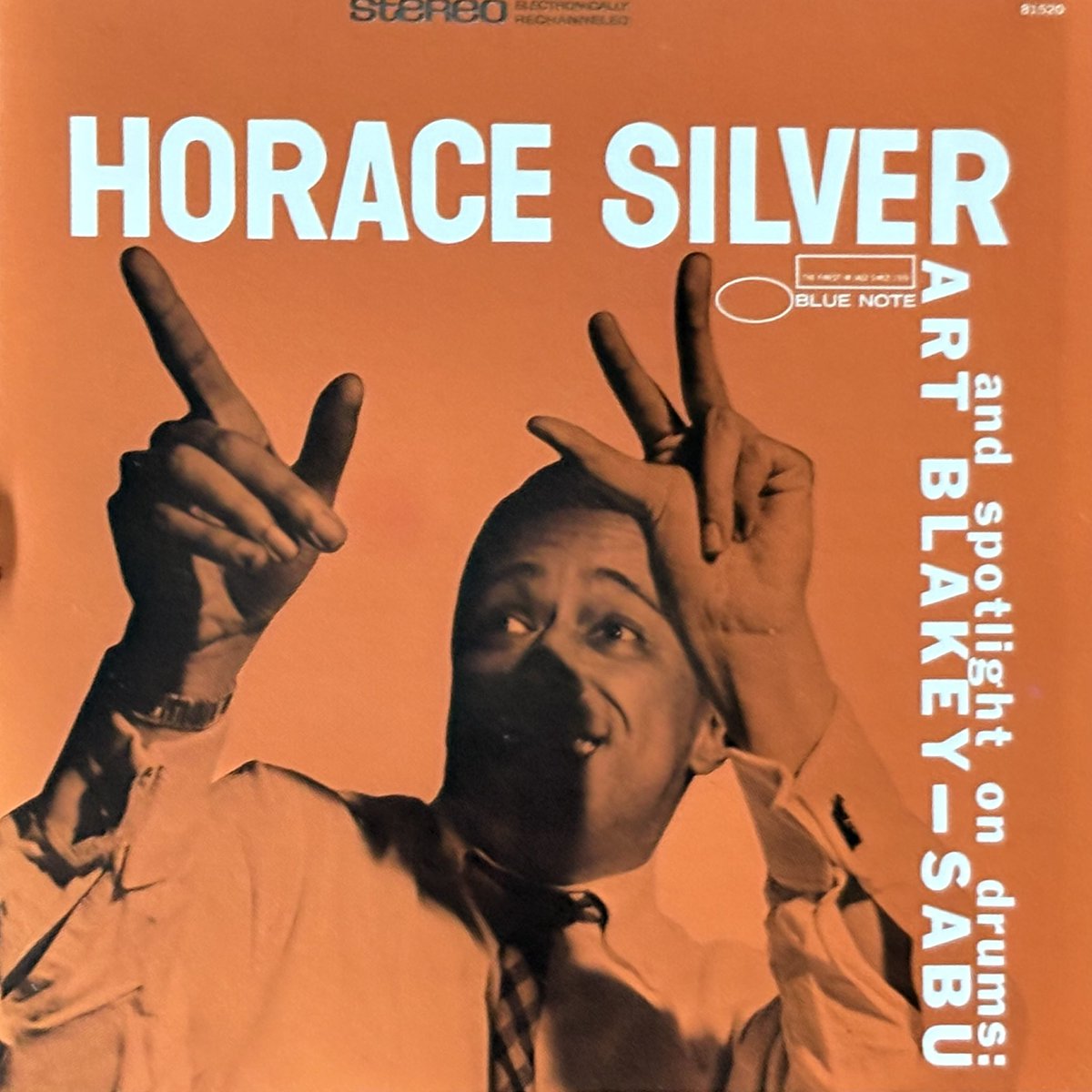 OM7341861341855's tweet photo. OPUS DE FUNK ~ 
Horace Silver Trio
https://t.co/xPLFjBezHn
今日の車載💿  🚙💨
H.シルバーの初めての自己名義アルバム。dsはA.ブレイキー
"Horace Silver Trio And Art Blakey-Sabu"／Horace Silver(1952年10月~1953年11月)
#HoraceSilver
#ArtBlakey
#GeneRamey
#CurlyRussell
#PercyHeath
#Sabu https://t.co/pmbQol4Z9E