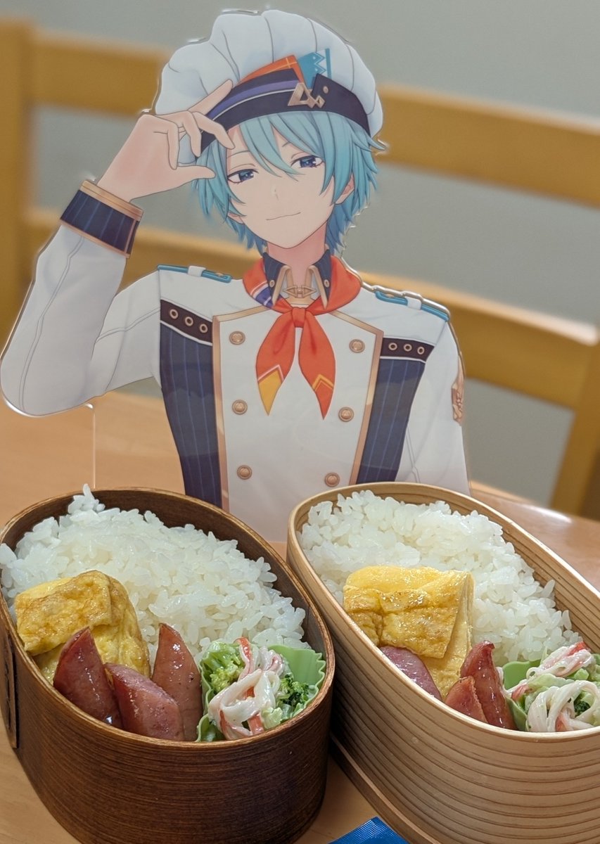 mutsu_612_dayo's tweet photo. 作ったお弁当をドヤ顔で自慢してくる🐟️🍴 https://t.co/T2RxZ8lUpj