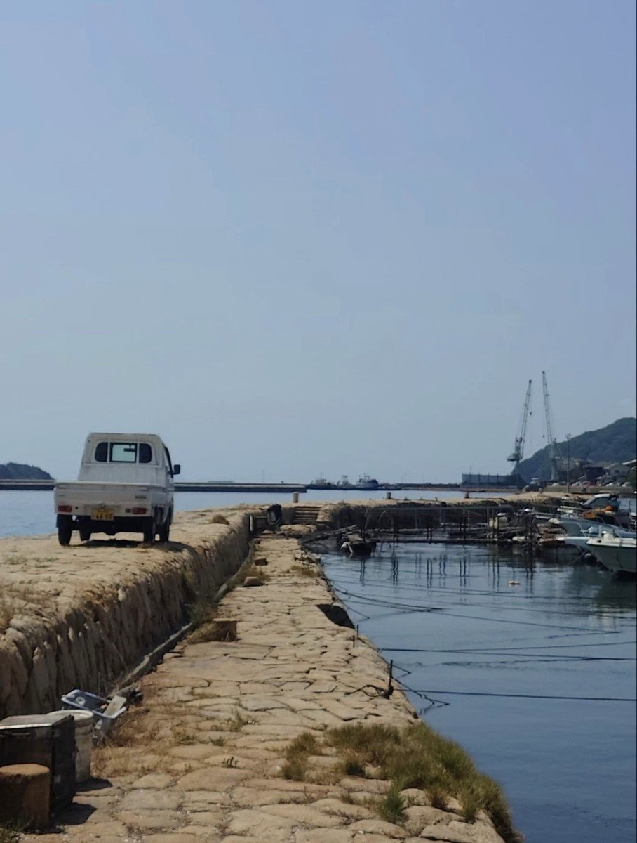 AwaAwamura's tweet photo. 鞆の浦、鞆港大波止の風景。

軽トラがイイ雰囲気♪ https://t.co/HQ8xnyGZb1