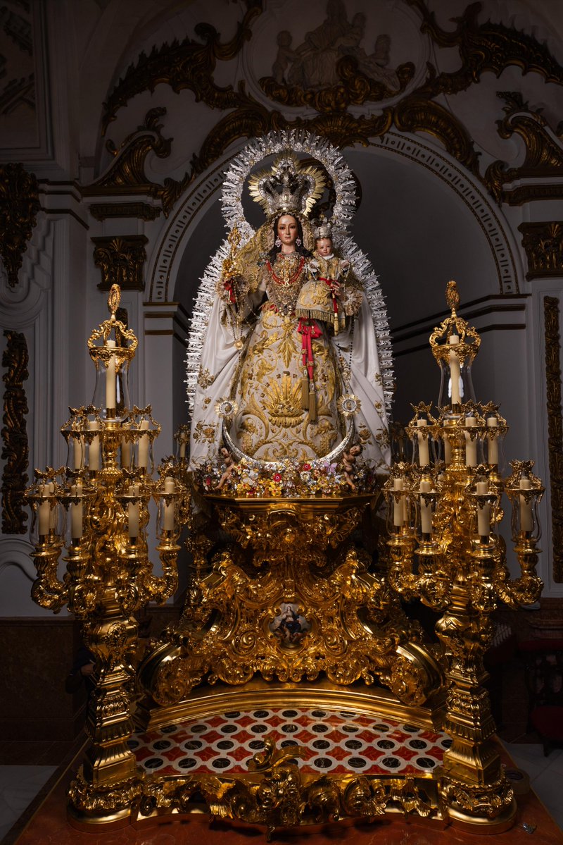 LosRemediosMLG's tweet photo. 💕Con la misma ilusión de todos los años, compartimos la imagen de Nuestra Señora de los Remedios y su Santo Niño ya en su trono de procesión. 

¡Una semana queda!

Domingo 20 de septiembre, a las 18.30 horas, Procesión de Alabanza.
#CofradíasMLG https://t.co/I2NZp7EECc