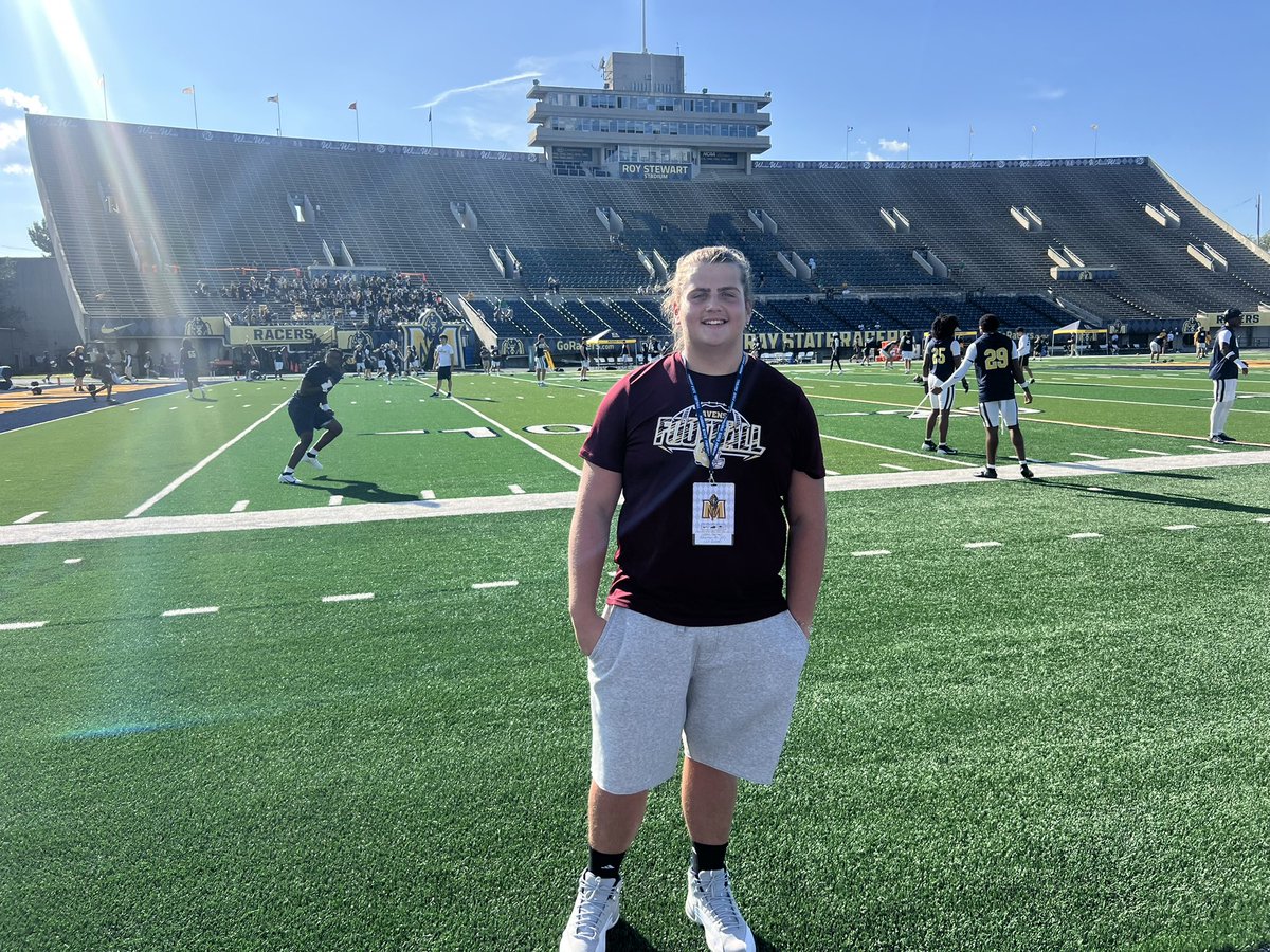 ColtonFerrell66's tweet photo. I had an Amazing experience at Murray State’s Game day yesterday !!! Thank you for the invite it was truly an amazing experience!! @WrightJody @RacersFBrecruit @racersfootball @coach_thomas70 @Aspirationsgym @CoachNinoDBE323 @AthertonFootbal https://t.co/apR3G8fyTI