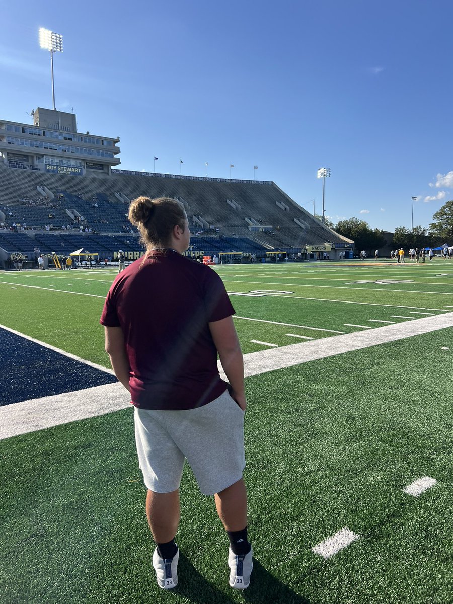 ColtonFerrell66's tweet photo. I had an Amazing experience at Murray State’s Game day yesterday !!! Thank you for the invite it was truly an amazing experience!! @WrightJody @RacersFBrecruit @racersfootball @coach_thomas70 @Aspirationsgym @CoachNinoDBE323 @AthertonFootbal https://t.co/apR3G8fyTI