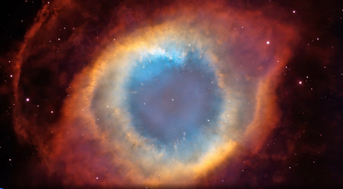 AiR72725's tweet photo. Helix Nebula (eye of god always watching) https://t.co/ZiH7y0AsvW