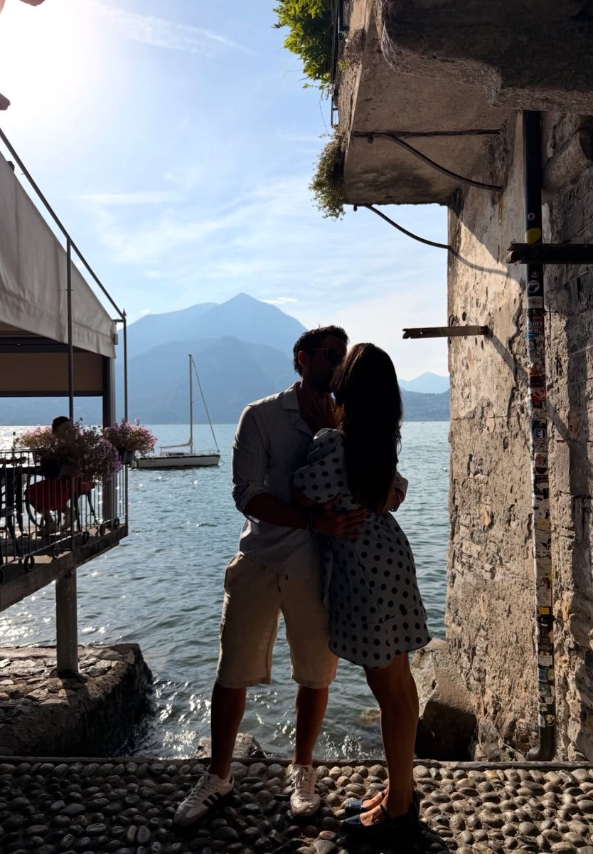 josenotfina's tweet photo. vacaciones en italia con el amor de tu vida, todo a lo que una aspira ✨ https://t.co/K7JyV6bUbo