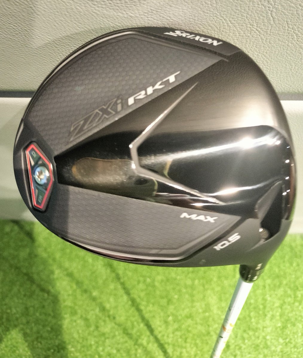 flysud's tweet photo. 思ったより早く届いた！早速打ちにいこう
#SRIXON
#ZXi_RKT_MAX https://t.co/Kfiw88XoGe