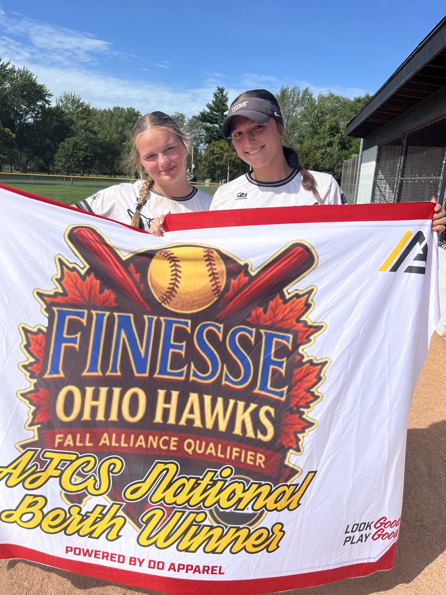 lucyreis0411's tweet photo. Great weekend with my favorite girls. Thankful for my team, they are family. We won our alliance bid!!!!! #BBCONNECTION
@AcordOhio @OSUcoachG @TCam_FSUSB @FSU_CoachWilson @Coach_Alameda @ZipsSB @rittmanjohn @KatieRepole @UACoachMurphy @PRSTAGGS @GassoPatty @AggieSoftball @MRhodesSmith @coachmegsmith @KarenWeekly @CoachDot_LU @VTechSBcoach @Coach2K_OSU @LF16Ucla @UGACoachTony @GatorsSB @TexasCoachWhite @Vol_Softball @ABaggetta @LouisvilleSB @RaginCajunsSB