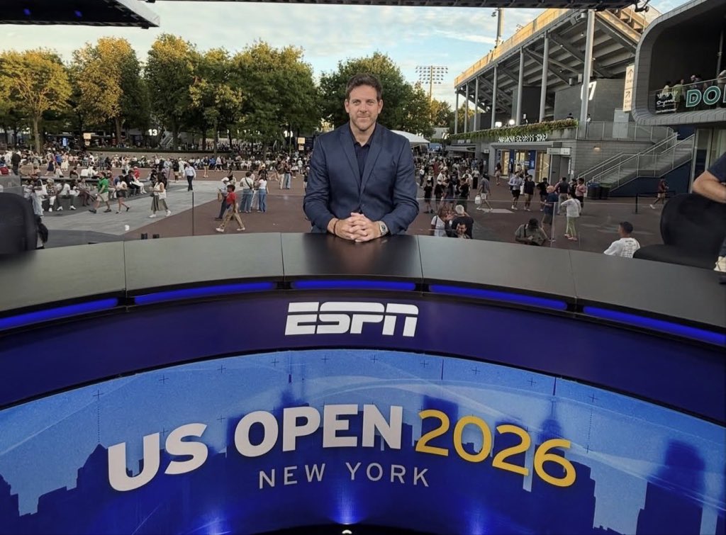 gonzaloferreyr's tweet photo. .@delpotrojuan como comentarista fue un gran acierto. No abusó de la autoreferencia, explicó cuestiones técnicas, tácticas y pudo transmitir lo que siente un tenista en cada momento del partido.

Que sean muchos años más. https://t.co/SyEnxF75UR
