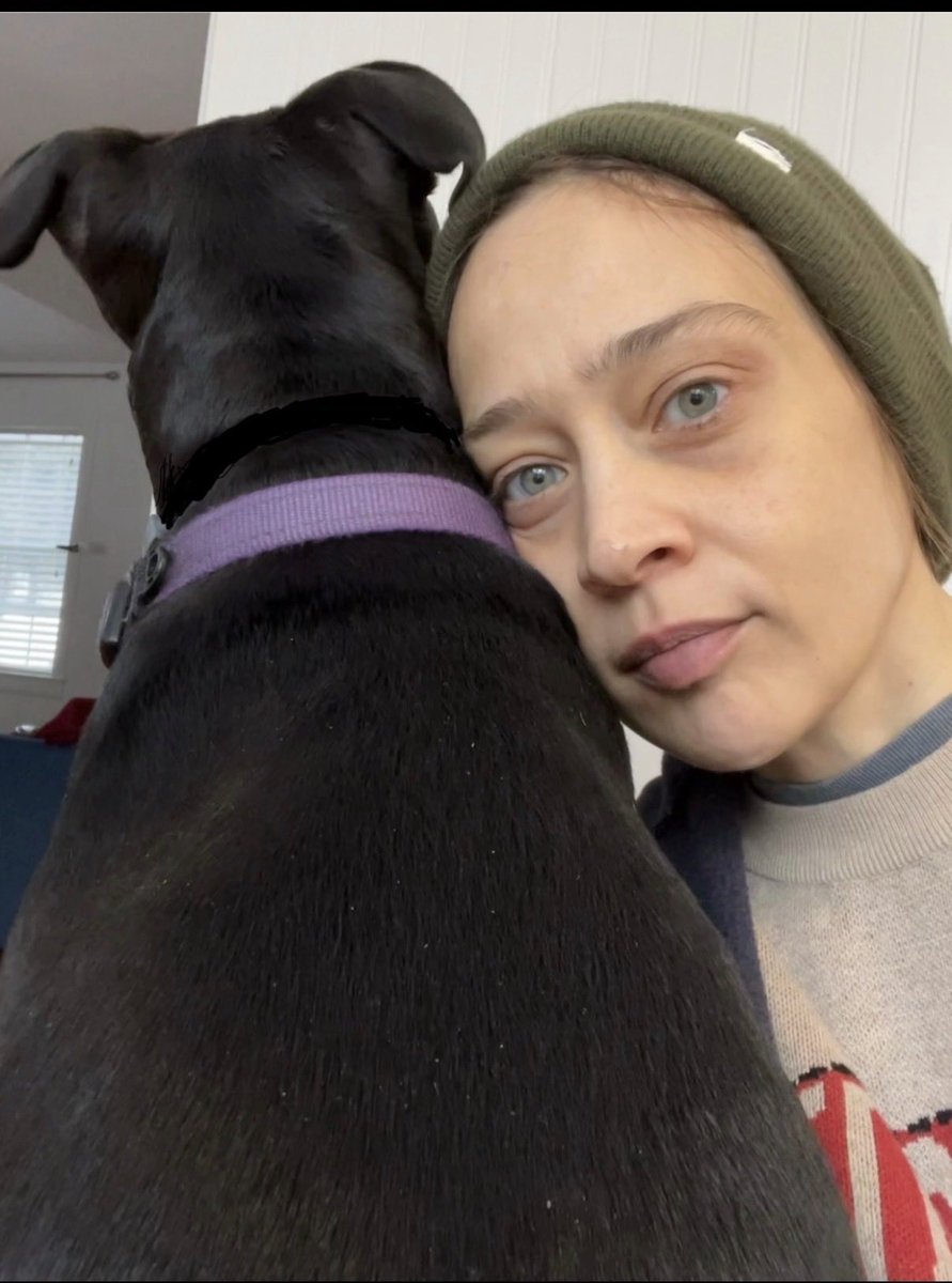 ScottHech's tweet photo. It's Fiona Apple's birthday.

Most people know the music. Far fewer know that for the past seven years she's been one of the most committed criminal justice advocates in this country — quietly, without credit, without ever once asking for it.

Here's what she's done. https://t.co/WENWh1fpfQ
